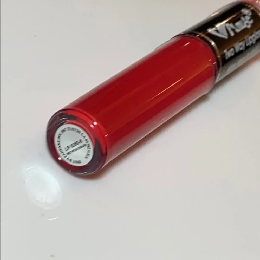 NEW Amuse 2-Way LIP GLOSS DUO Aloe Vera Vitamin E Red Color Tinted Shine 6280-8